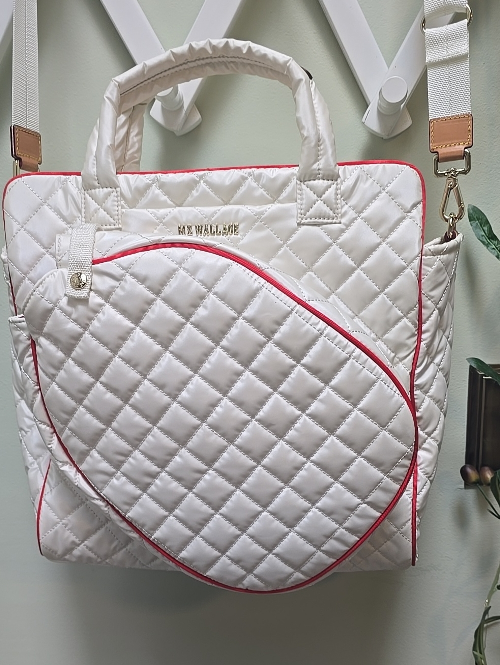 EUC MZ Wallace Quilted White Tote with Cherry Red Trim/Lining